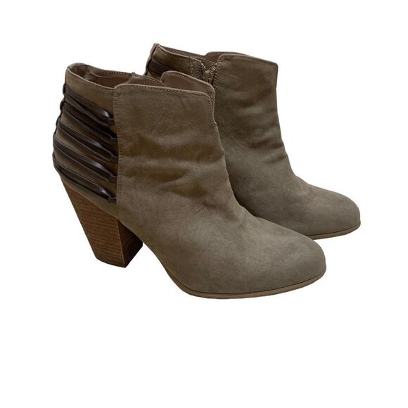 Carlos By Carlos Santana Women's Hawkins Booties Size 11 Western Look Faux Suede - Picture 1 of 9